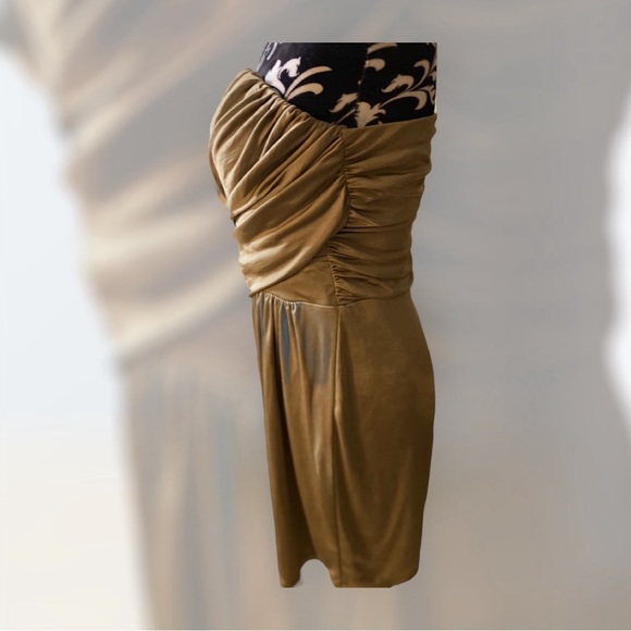 EXPRESS Strapless Bustier Ruched Mini Dress NWT - Picture 2 of 7